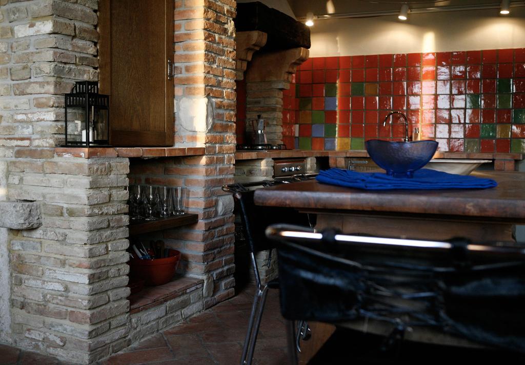 Tuscany Forever Famiglia Apartments Вольтерра Экстерьер фото